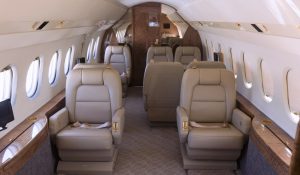 Vad är ’empty leg’ flygningar?